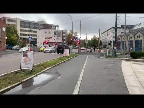 Skøyen Tram Level Crossing 07/10/20 (2)
