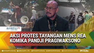 Download lagu Pemuda NU & Muhammadiyah Gelar Aksi Protes Tayangan Mens Rea Komika Pandji Pragiwaksono mp3 Download lagu Pemuda NU & Muhammadiyah Gelar Aksi Protes Tayangan Mens Rea Komika Pandji Pragiwaksono mp3