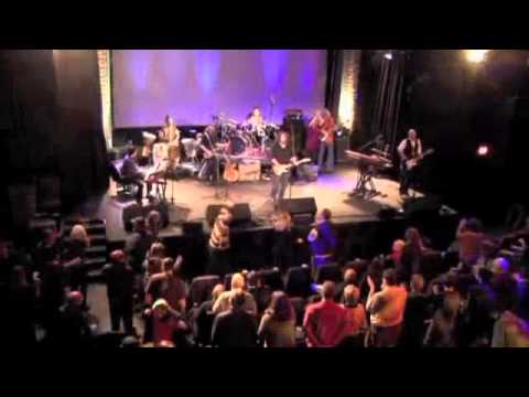 Me and Julio Down By The Schoolyard / You Can Call Me Al