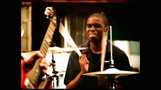 Download lagu Santana - Smooth ft. Rob Thomas- Full HD 4K mp3