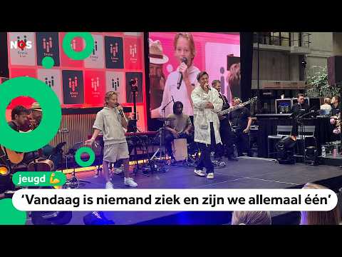 Roxy Dekker, Flemming en Claude treden op voor en met kinderen in ziekenhuis