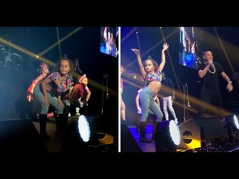 La hija de Jacob Forever deslumbra bailando por primera vez en un escenario junto a su padre