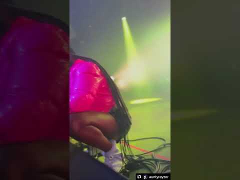 Aunty Rayzor live at Roskilde festival