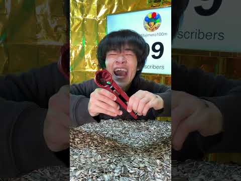 SUNFLOWER SEED SPLITTER😳🌻