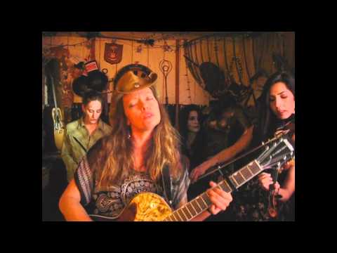 Rachel Harrington and The Knock Outs - I'll Show You Mine - Songs From The Shed Session