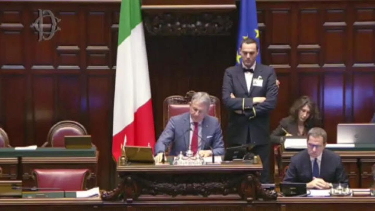 Crosetto: Attacco Usa a Iran è avvenuto fuori da diritto internazionale