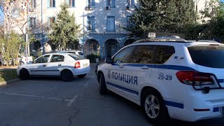 Задържаха двама души за телефонна измама в Димитровград