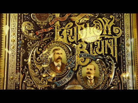 David A Smith  - The Making of Ludlow & Blunt Ornamental Glass Sign Art