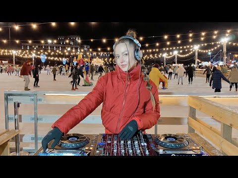 Bass House & Tech House mix by DJ Justri [Kharkiv, Ukraine] 2022