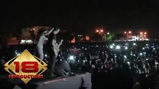 Download lagu NOAH - Topeng (Live Konser Bandung 23 Oktober 2013) mp3