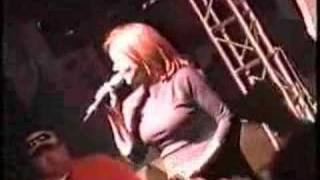 Belinda Carlisle - Live Your LIfe Be Free (Live 2003)