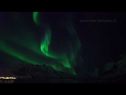 Unter dem Polarlicht - Echtzeit Nordlichter Videoaufnahmen vom März 2018 (Meditativ)