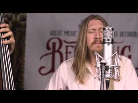 The Bluegrass Situation // HOT CAN SESSION: The Wood Brothers - "Angel Band"