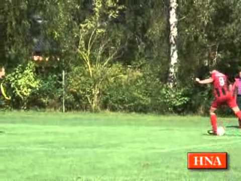 Adam Sek köpft SG Rhoden/S. in die Spitzengruppe