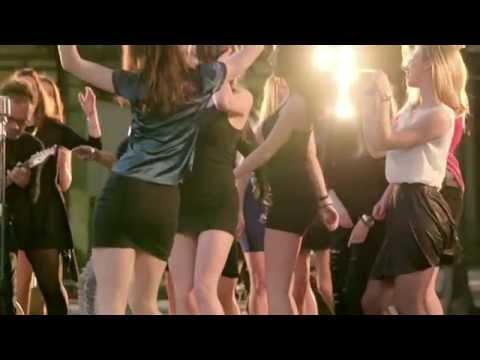 LETEĆI ODRED - HALO