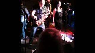 The Suppressors - When You Call My Name