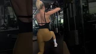 LINDSEY PELAS  Workout #10 Model | Instagood | JANAVI-PARI