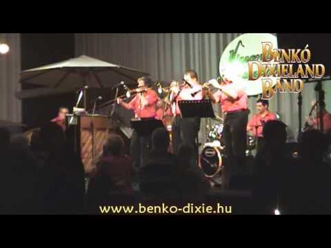 I Want A Big Butter And Egg Man - BENKO DIXIELAND BAND
