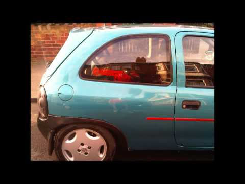 Corsa 1.4 Sport & Corsa SRI Redtop