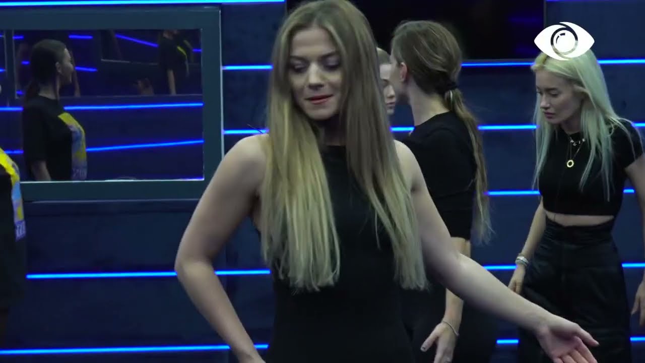 Grupi i vjetër/ Prova Gjenerale për shfaqjen e 8 Marsit