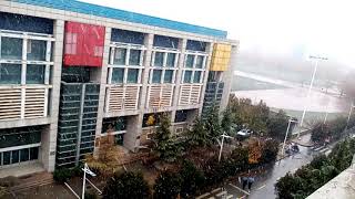 preview picture of video 'Snowfall in Zhengzhou University.... '