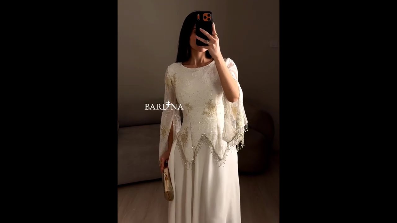 فستان فاخر بلون أوف وايت بتصميم أنثوي - XXL