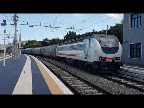 Treno IntercityNotte+Locomotore E403 002 IntercityNotte 1567 Torino Porta Nuova-Reggio di C.C.