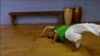 Advanced Capoeira Moves : How To Do A Negativa Au Giratoria