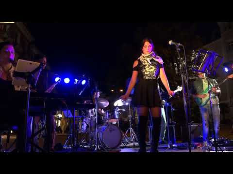 Sara Koell & Band Fragile Sting Live