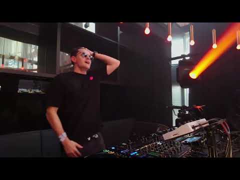 Meduza vs Notre Dame & Tiesto - Bad Memories Yumi (Mickey & Mastermax Remix)
