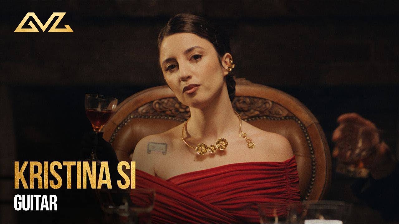 Kristina Si — Guitar