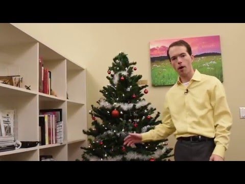 Mike's Quick Tips - #5 - Wrapping a Christmas Tree