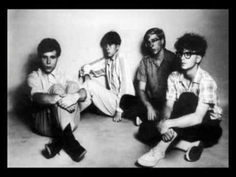 The Feelies - What Goes On