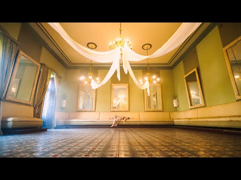 JULIA CRY - YOSE (Prod. 808 Blanco & N.Rizo)