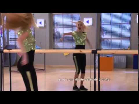 Violetta 2 - Ludmila canta ¨Destinada a brillar¨ en inglés (Ep.30)