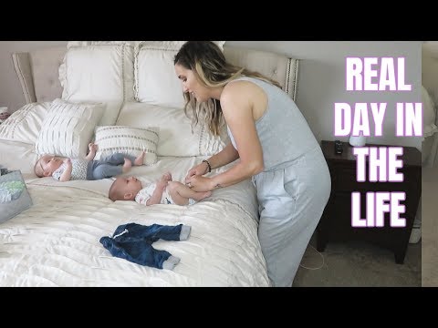 DAY IN THE LIFE OF A STAY AT HOME MOM | DITL OF A MOM OF THREE Video