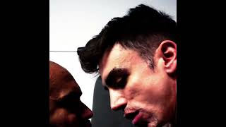 Download lagu American gay kissing 22 mp3