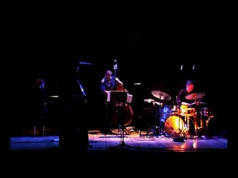 Dyplom Brynda cz.2 - Super Mario Bros