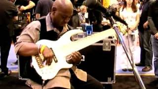 Video thumbnail for Bill Dickens B2M NAMM 2010 by sonuusMusic