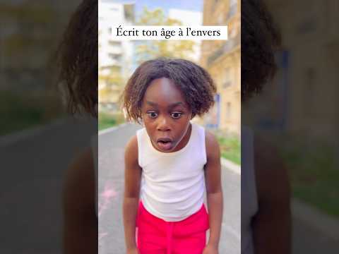 Maël finds the chicken 🍗 in a street in Paris