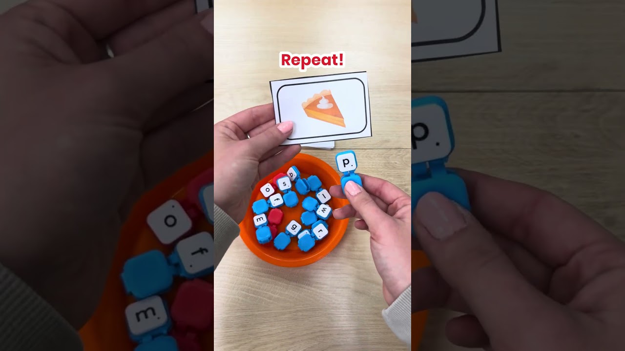 Get a grip on early literacy skills with a Thanksgiving twist! 🦃