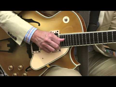 John Pizzarelli - "How High the Moon" (solo) at the Fretboard Journal