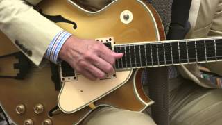 John Pizzarelli - "How High the Moon" (solo) at the Fretboard Journal