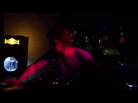 Nick Varon. Blusoul ft.Amber Long-The Future Is﻿ Yours(Poison Pro Deep Space Dub)@Mamacas, Athens