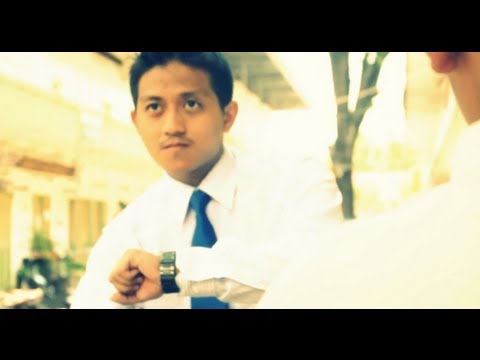 Kaulah Dia - Film Indonesia 2013 - Short Movie - Produced at Gontor
