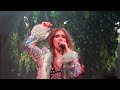 Suki Waterhouse Good Looking Boy Brooklyn Paramount NYC 12 8 24