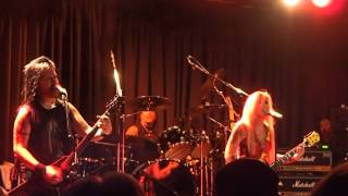 Lita Ford-Falling In And Out Of Love 11/15/15