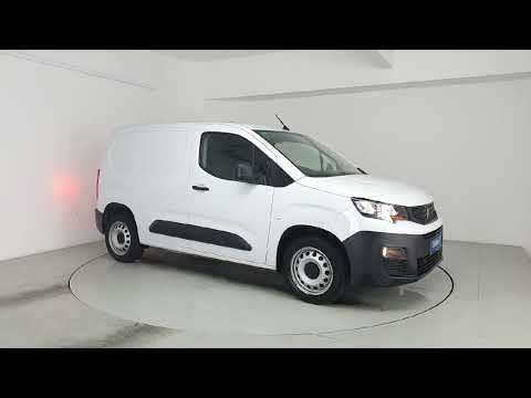 Peugeot Partner PARTNER ACTIVE PLUS 1.5 BLUE H - Image 2