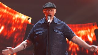 Download lagu Richard Goodall Performed A Thrilling Cover Of Survivor's 'Eye of the Tiger' mp3