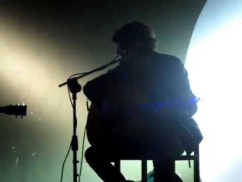 Falling Down (Primo Raduno dei Lupi @ Firenze) - Ermal Meta dic.18/2016